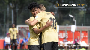 Bagus Kahfi Dua Gol, Jong Utrecht Menang Besar